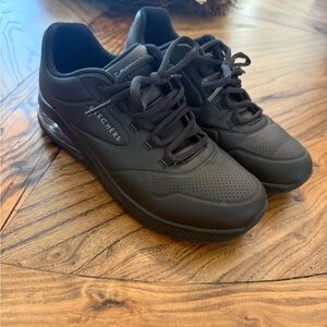 Skechers Black Memory Foam Athletic Sneakers women’s size 8